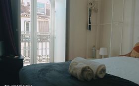 Chiado Happy Rooms