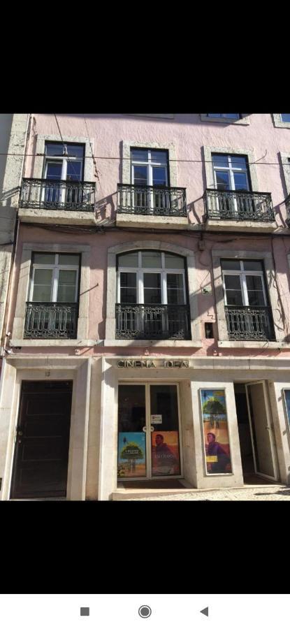 Chiado Happy Rooms Lisbona Esterno foto