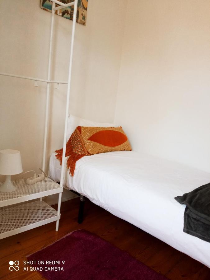 Chiado Happy Rooms Lisbona Esterno foto